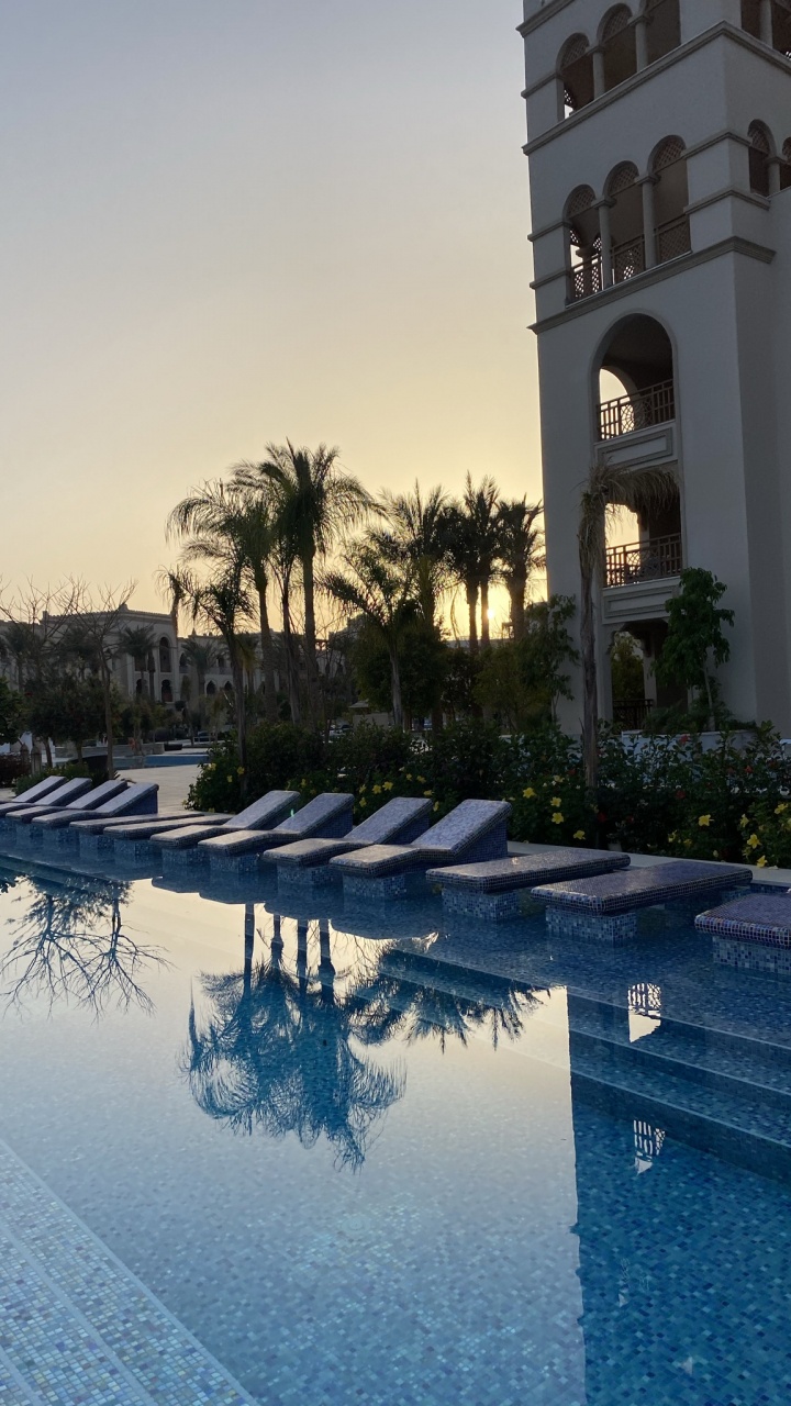 反射, 酒店, 光, Azure 壁纸 720x1280 允许