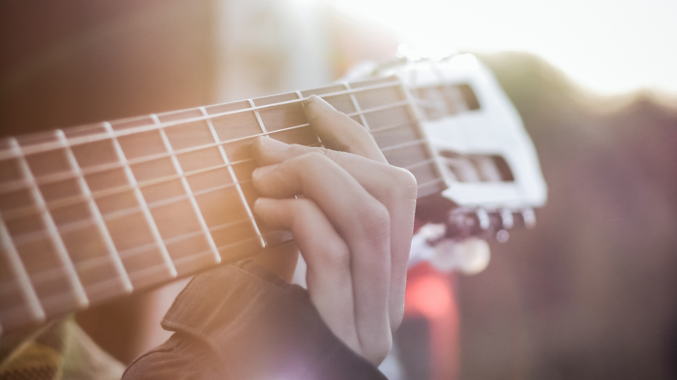 Konzertgitarre, Akustikgitarre, Gezupfte Saiteninstrumente, Gitarrist, Hand. Wallpaper in 2560x1440 Resolution