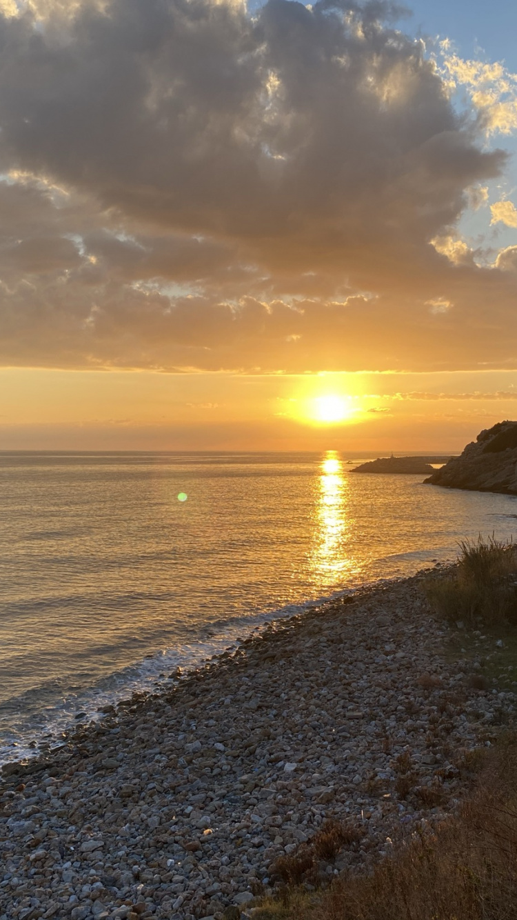 Côte, Eau, Les Ressources en Eau, Afterglow, Paysage Naturel. Wallpaper in 750x1334 Resolution