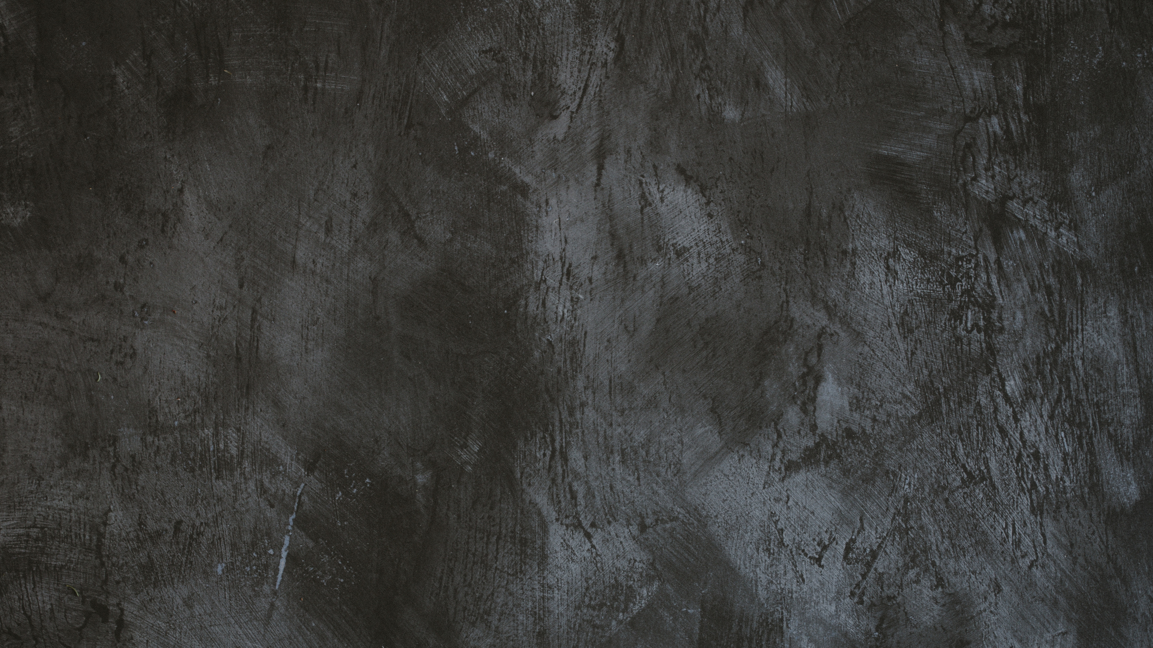 Green Pine Tree With Red and White Baubles. Wallpaper in 3840x2160 Resolution