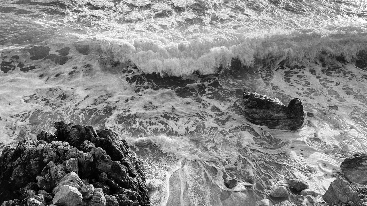 Water, Black and White, Watercourse, Water Resources, Fluid. Wallpaper in 1280x720 Resolution