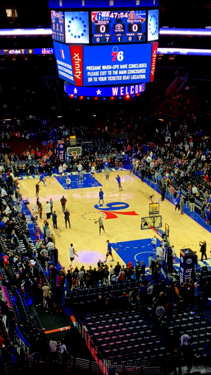 Basketball Bewegt, Philadelphia 76ers, Nba, Sports Venue, Menschen. Wallpaper in 720x1280 Resolution