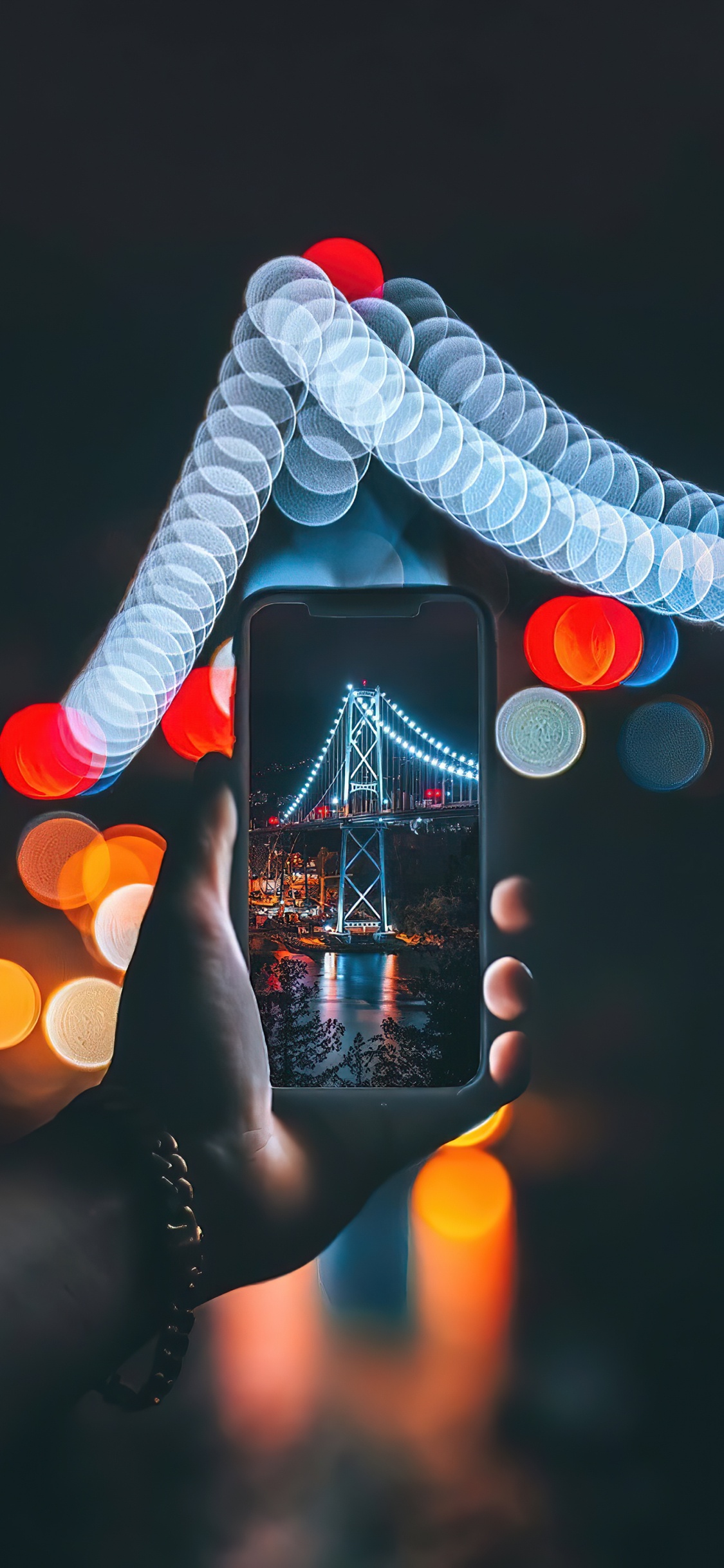 Lighting, Sleeve, Gesture, Landmark, Entertainment. Wallpaper in 1125x2436 Resolution