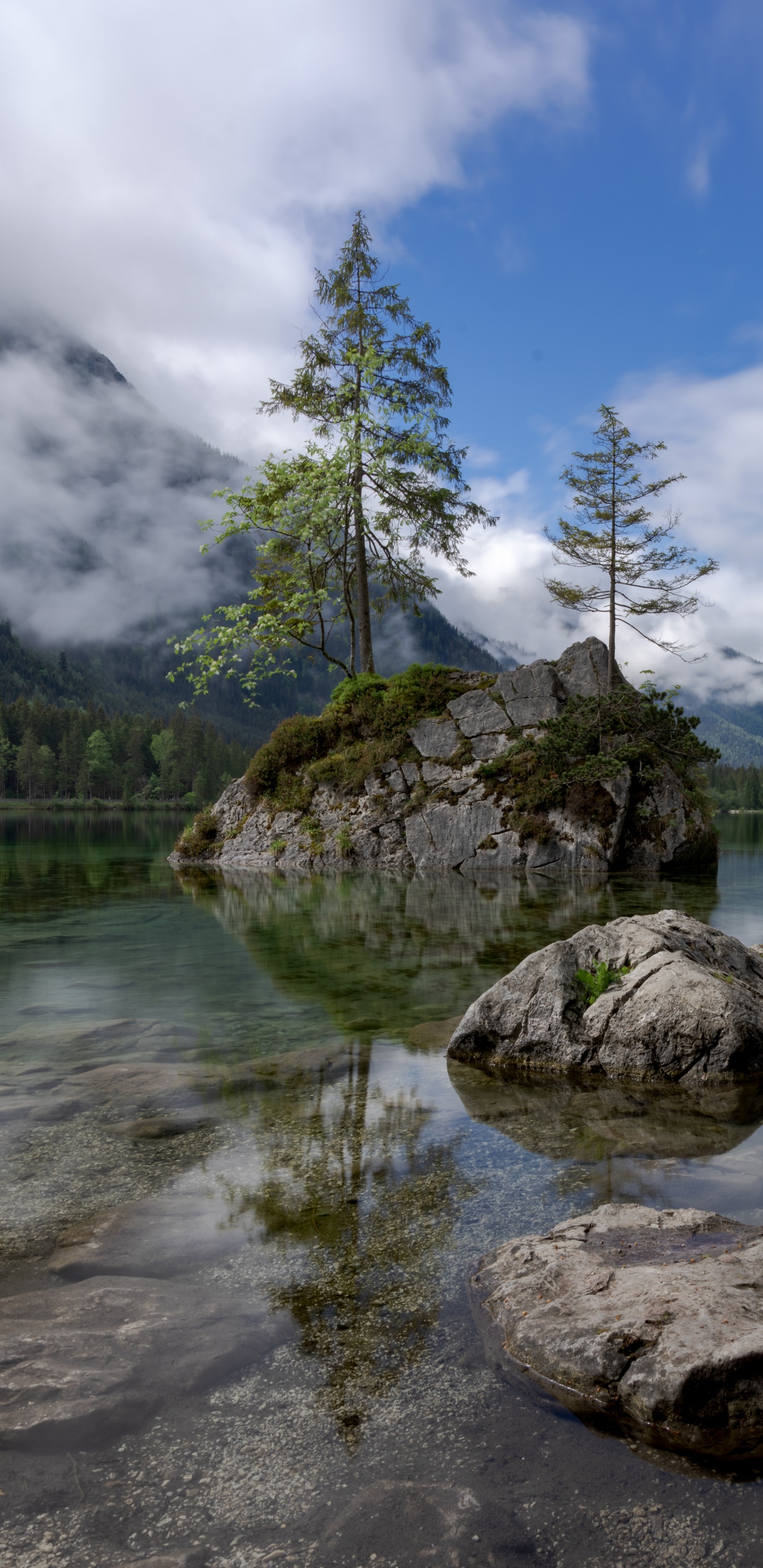 Cuerpo de Agua, Naturaleza, Reflexión, Paisaje Natural, Agua. Wallpaper in 1440x2960 Resolution