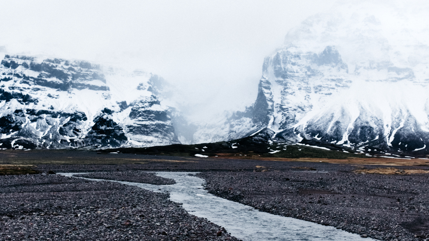 Bergkette, Gletscher, Wasser, Winter, Cloud. Wallpaper in 1366x768 Resolution