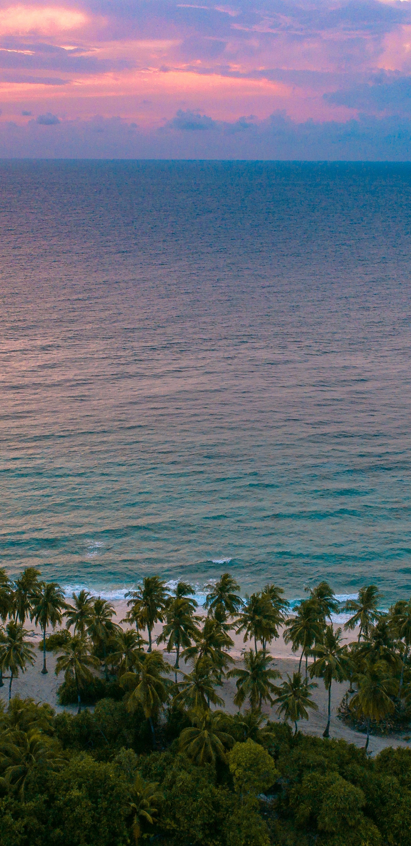 Body of Water, Water, Cloud, Water Resources, Atmosphere. Wallpaper in 1440x2960 Resolution