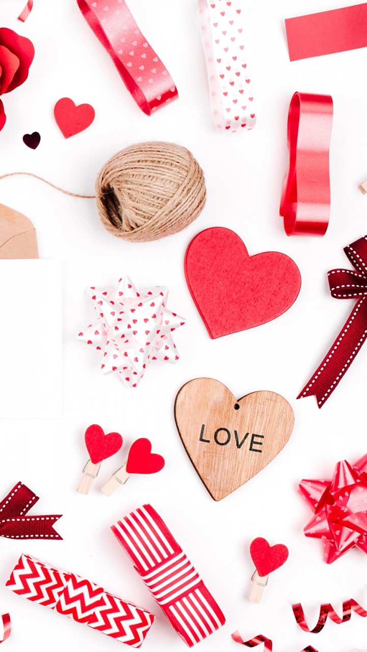 Valentines Day, Heart, Love, Greeting Card, Petal. Wallpaper in 720x1280 Resolution