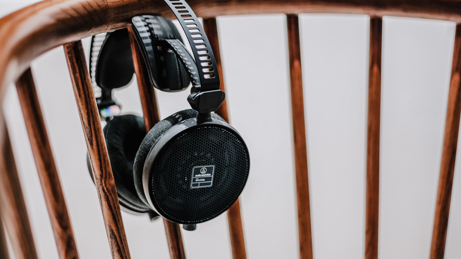 Headphones, Loudspeaker, Audio Equipment, Gadget, Wood. Wallpaper in 1920x1080 Resolution