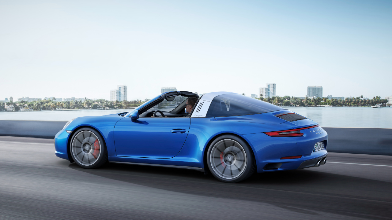 Blue Porsche 911 on Gray Asphalt Road During Daytime. Wallpaper in 1280x720 Resolution