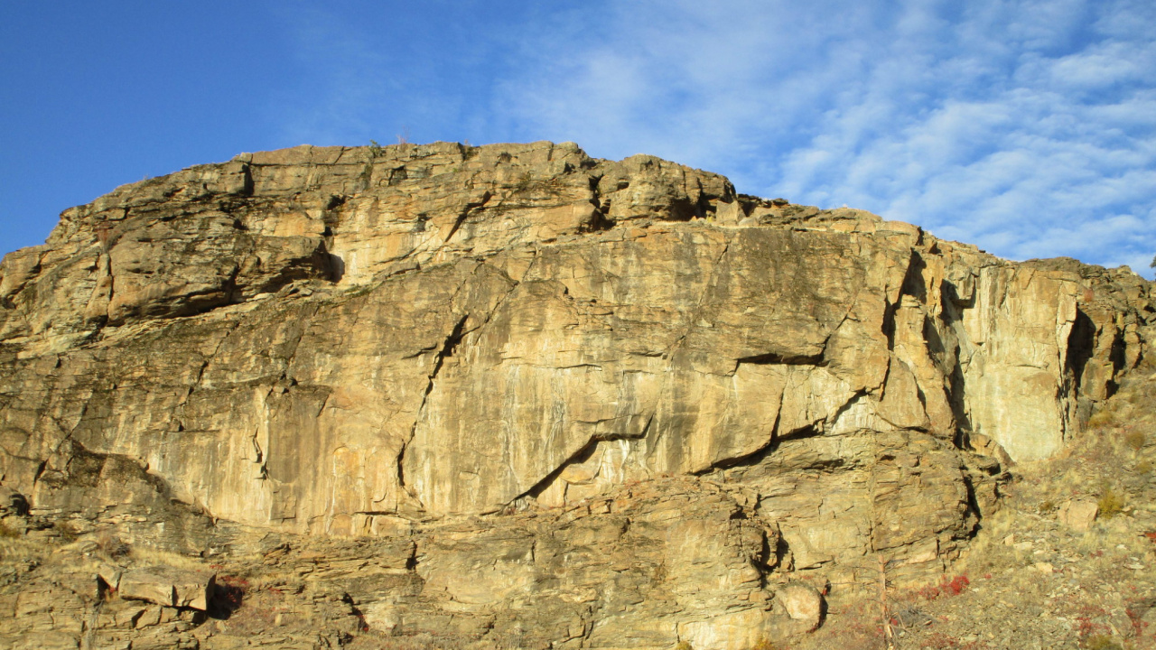 Brown Rock Formation Under Blue Sky During Daytime. Wallpaper in 1280x720 Resolution
