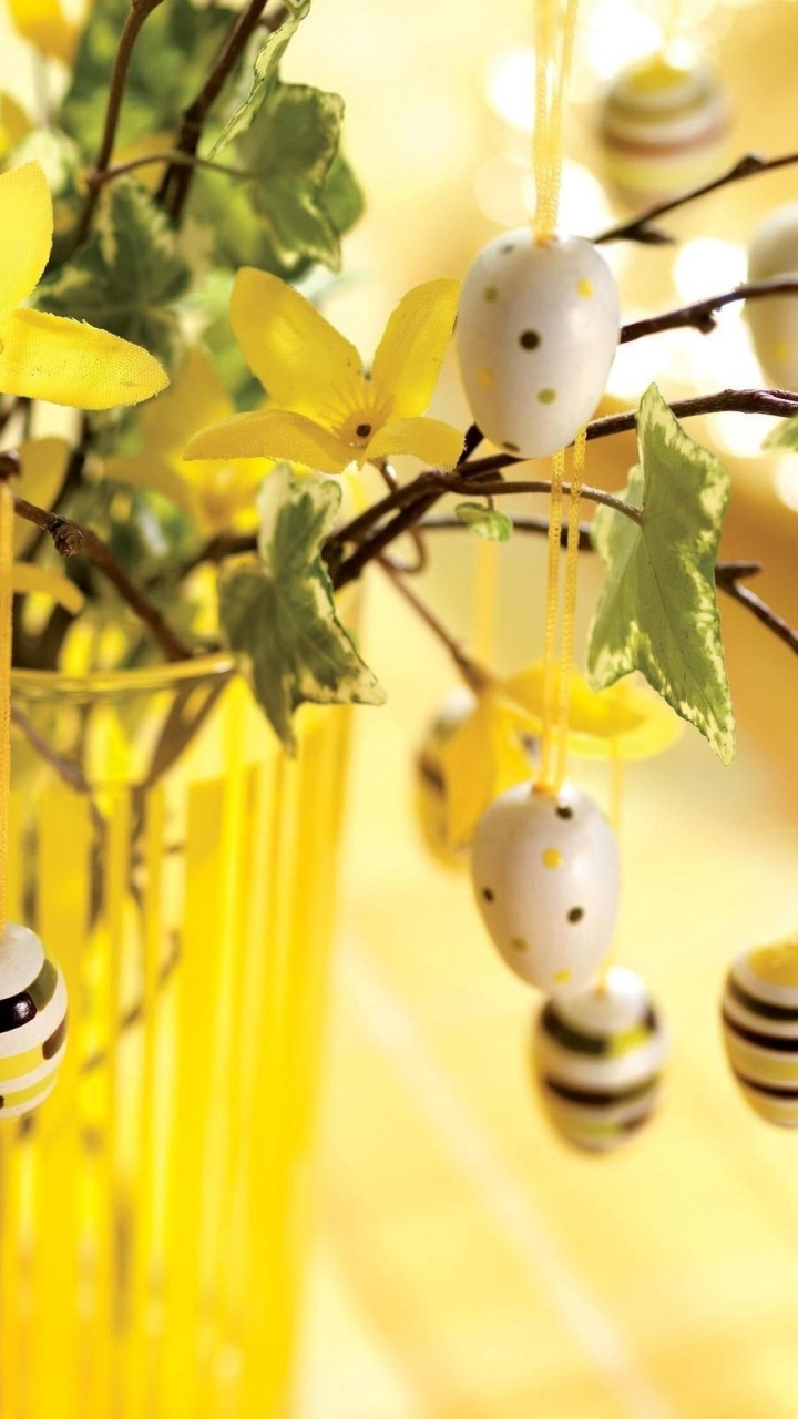 Easter Tree, Easter Bunny, Easter Egg, Holiday, Yellow. Wallpaper in 720x1280 Resolution
