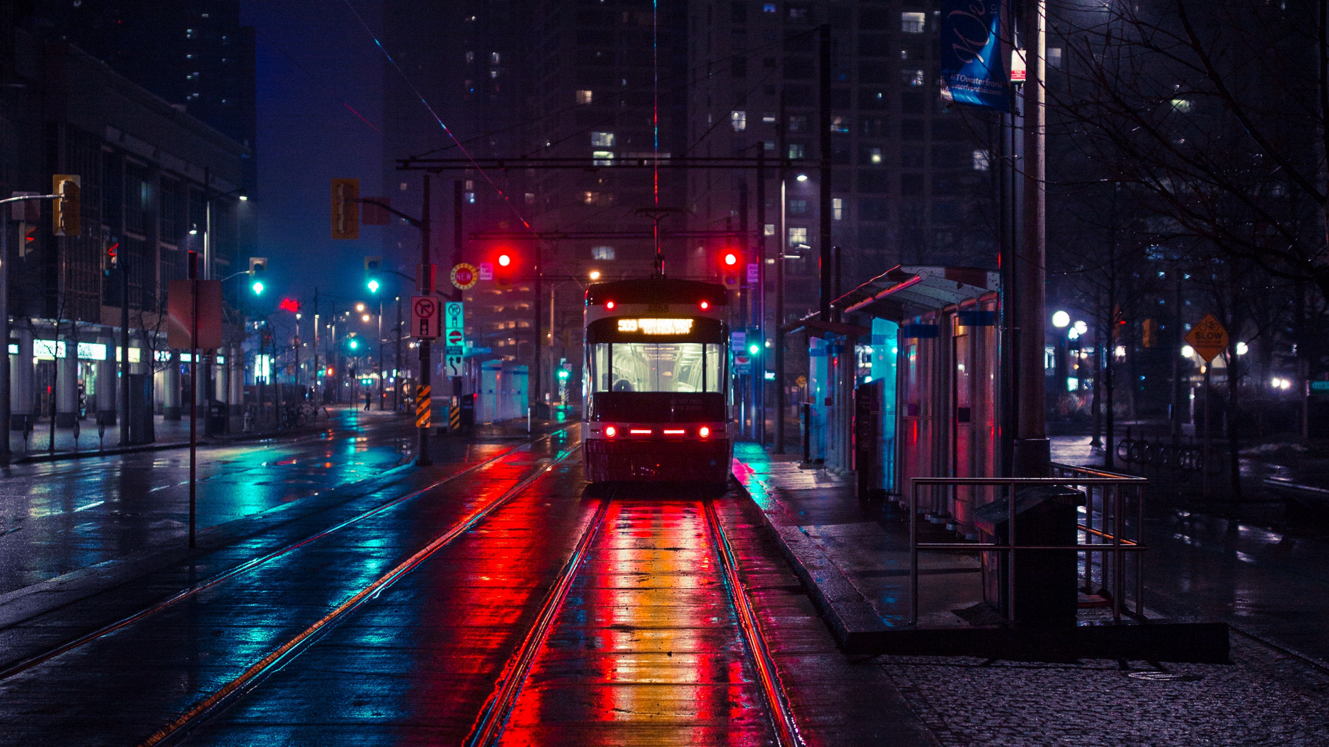 White and Brown Train on The Street During Night Time. Wallpaper in 1920x1080 Resolution