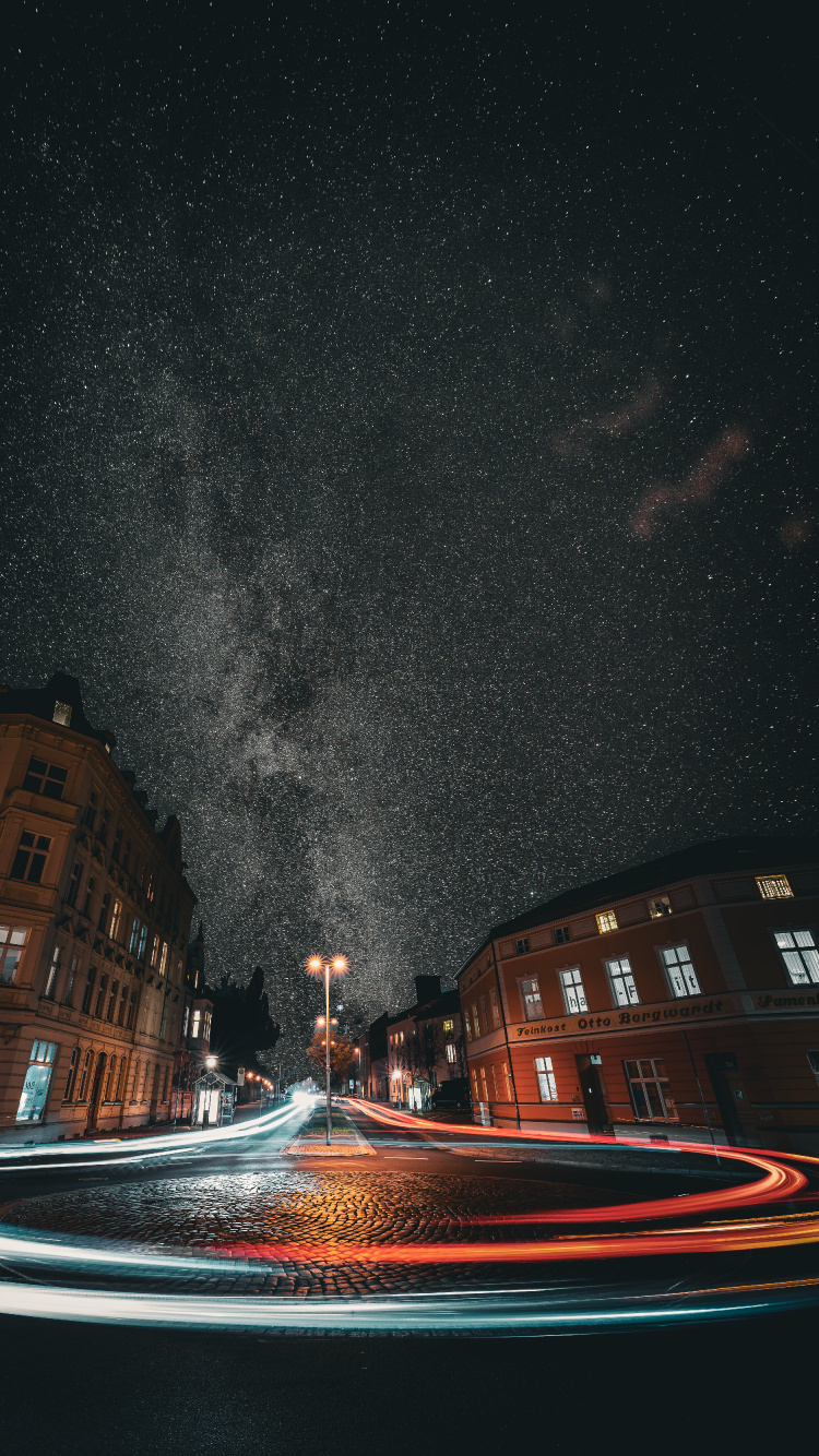 Edificio, Agua, Arquitectura, Medianoche, Ventana. Wallpaper in 750x1334 Resolution