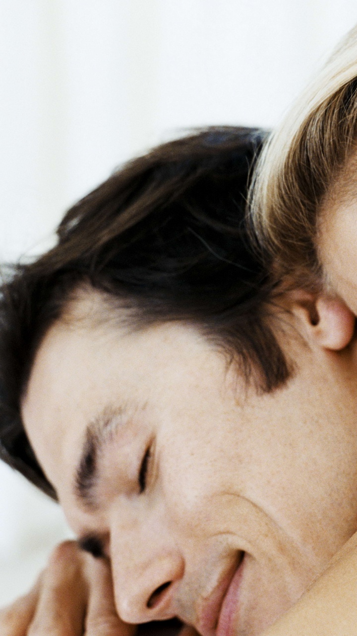 Neck, Love, Marriage, Couple, Romance. Wallpaper in 720x1280 Resolution