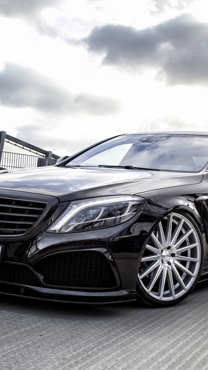 Black Bmw m 3 Coupe on Gray Road. Wallpaper in 720x1280 Resolution