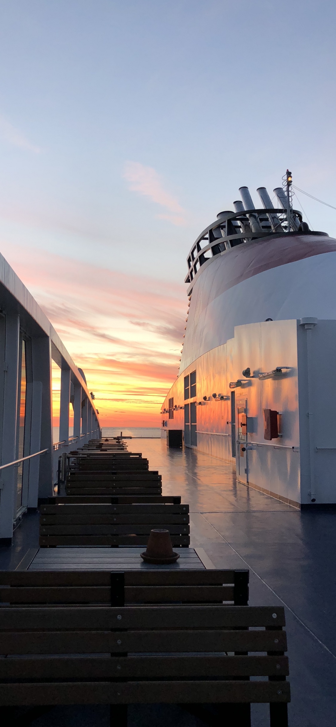 Agua, Atracción Turística, Puesta, la Luz Del Sol, Noche. Wallpaper in 1125x2436 Resolution