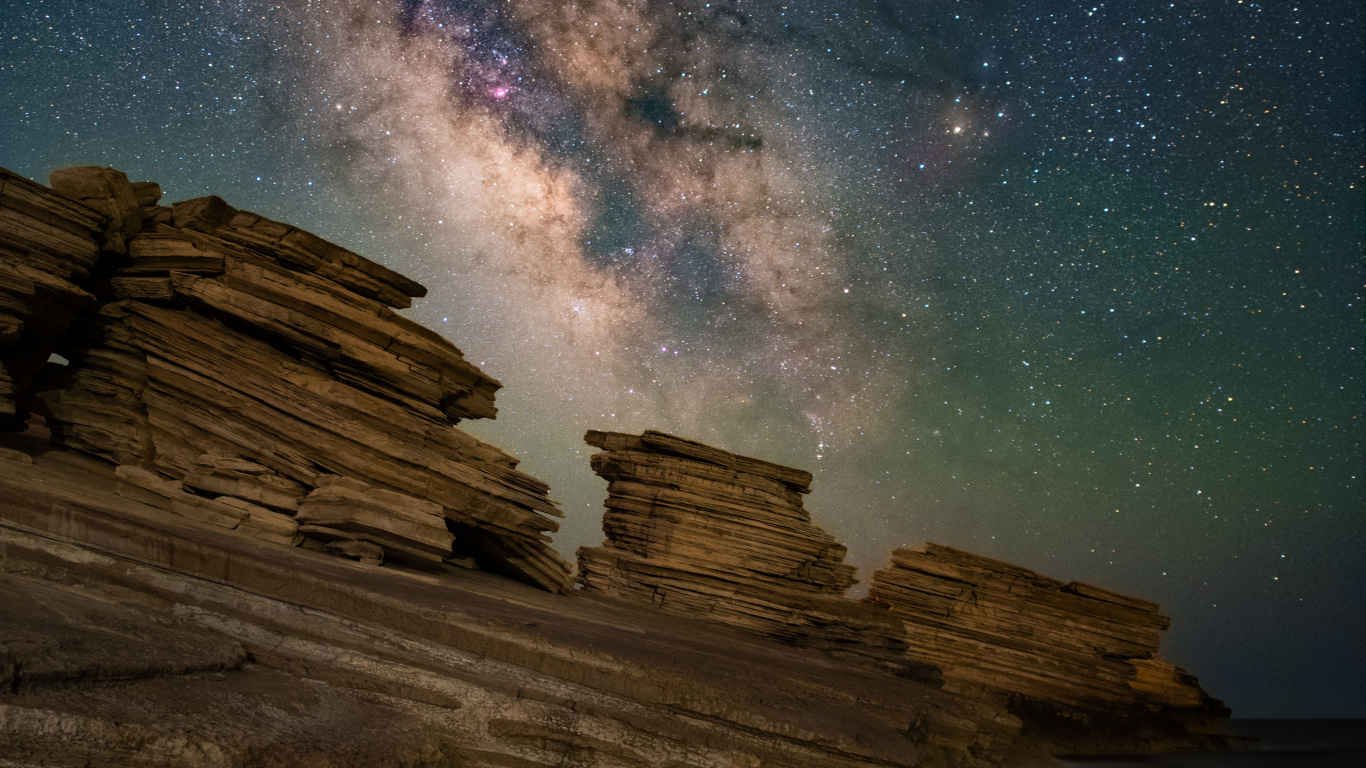 Galaxy, Milky Way, Milk, Star, Atmosphere. Wallpaper in 1366x768 Resolution