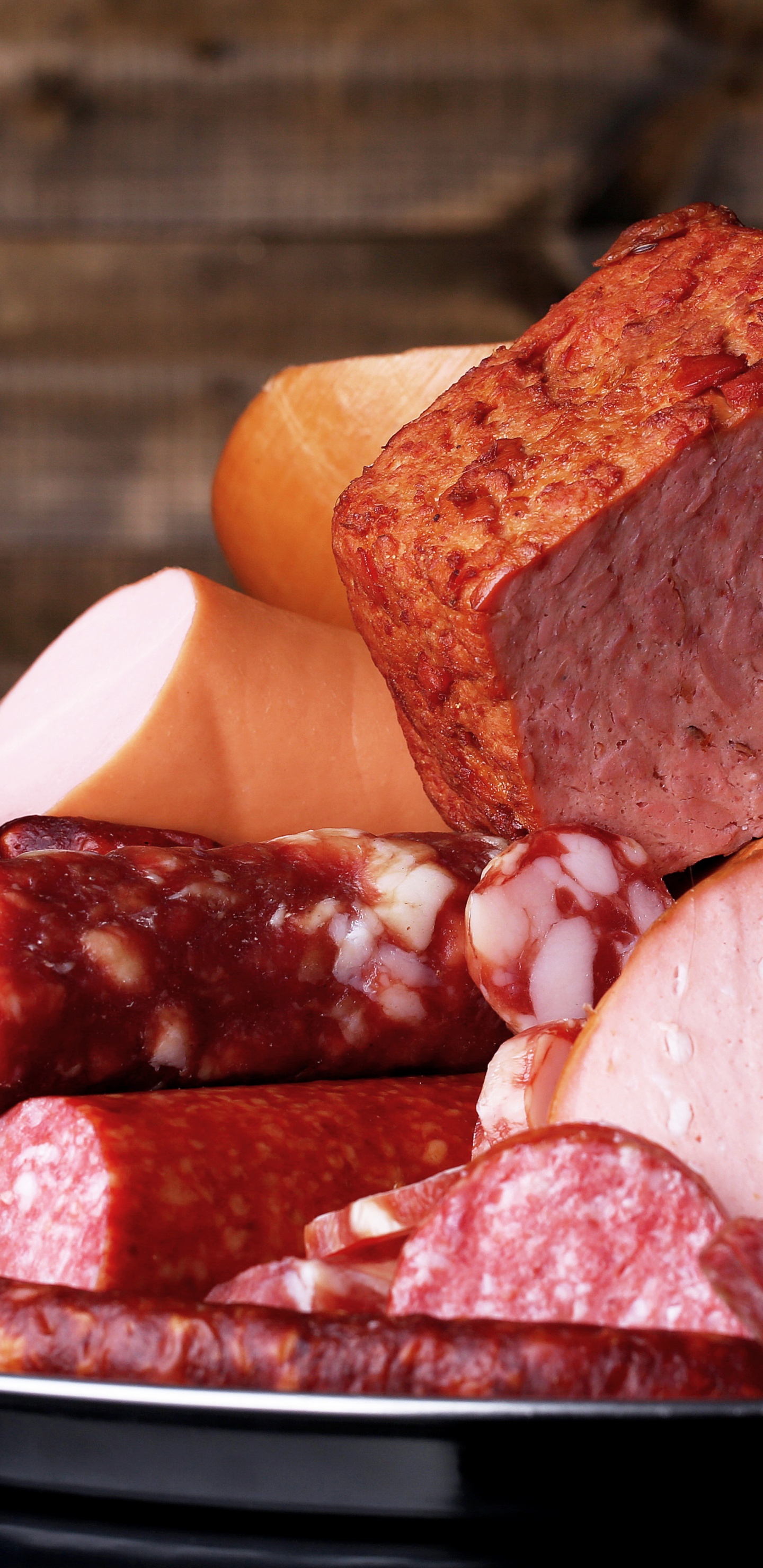 Sliced Meat on White Ceramic Plate. Wallpaper in 1440x2960 Resolution