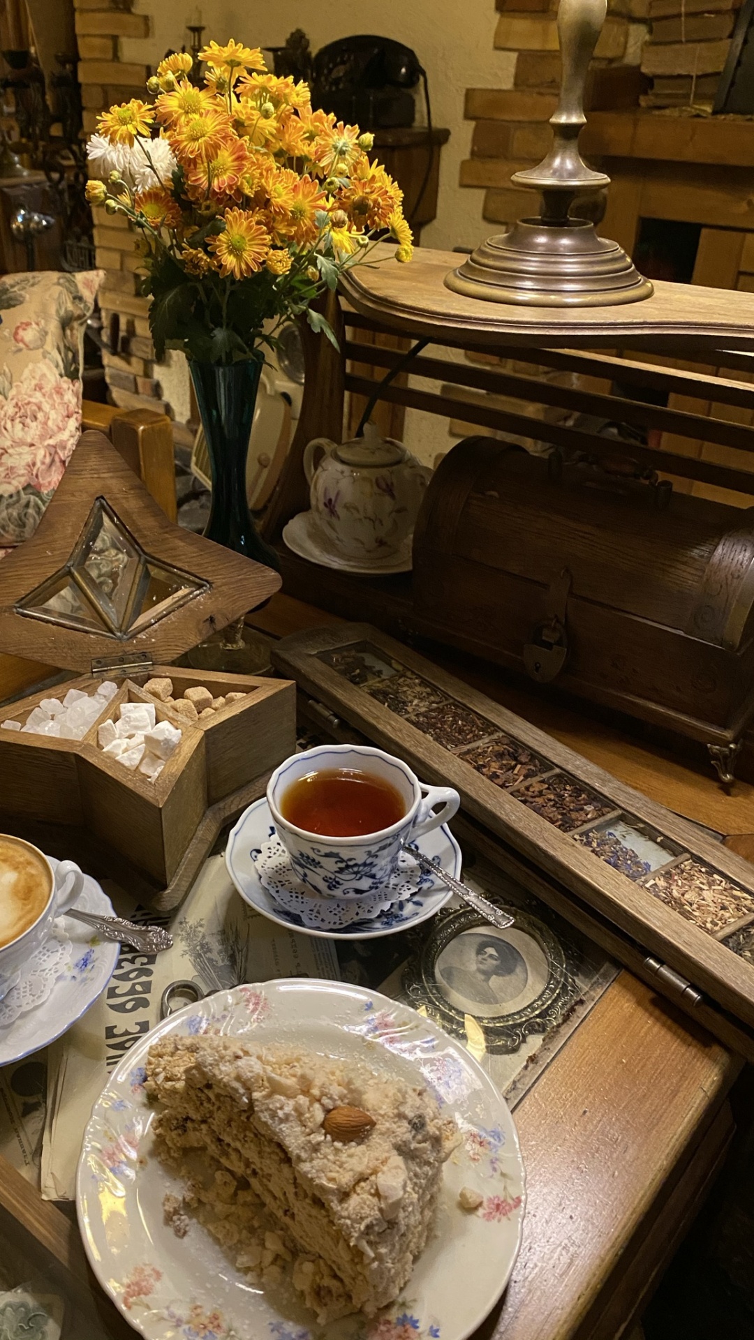 Table, Breakfast, Mesure, la Vaisselle, Porcelaine. Wallpaper in 1080x1920 Resolution