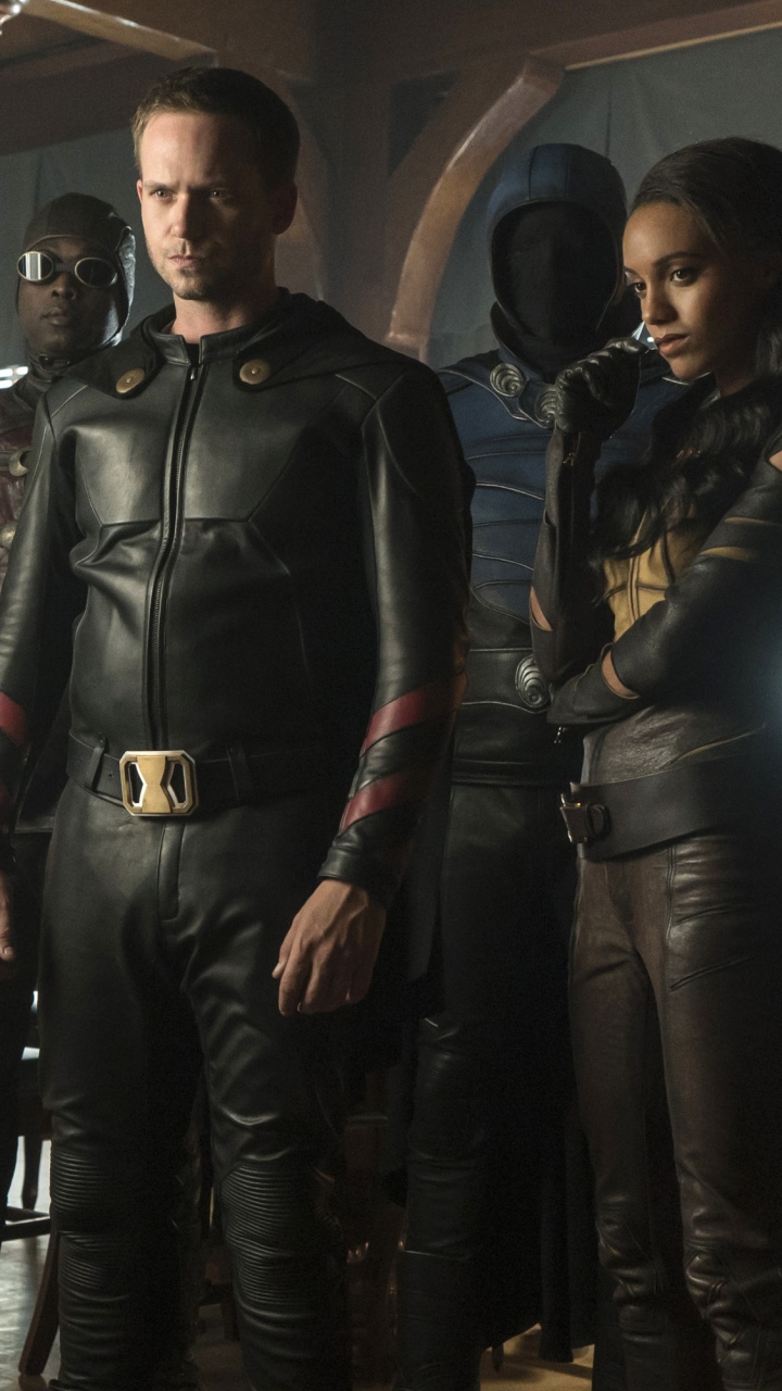 3 Men and 2 Women Standing Beside Each Other. Wallpaper in 720x1280 Resolution