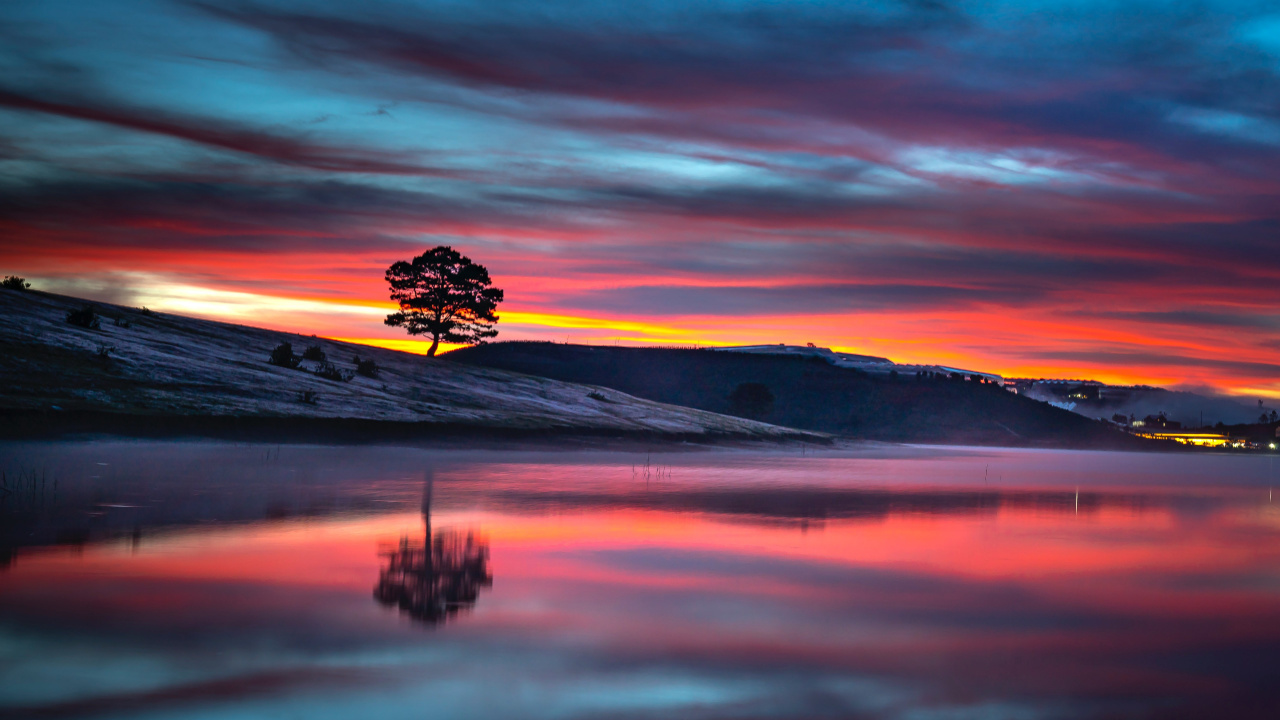 Blue Water Hospice Home, Cloud, Water, Atmosphere, Natural Landscape. Wallpaper in 1280x720 Resolution