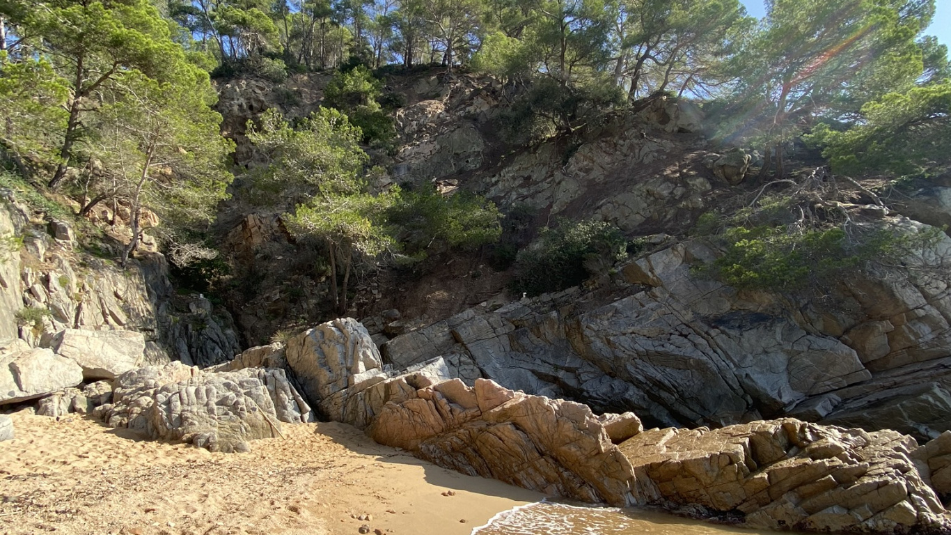 Costa, Geología, Afloramiento, Arena, Orilla. Wallpaper in 1366x768 Resolution