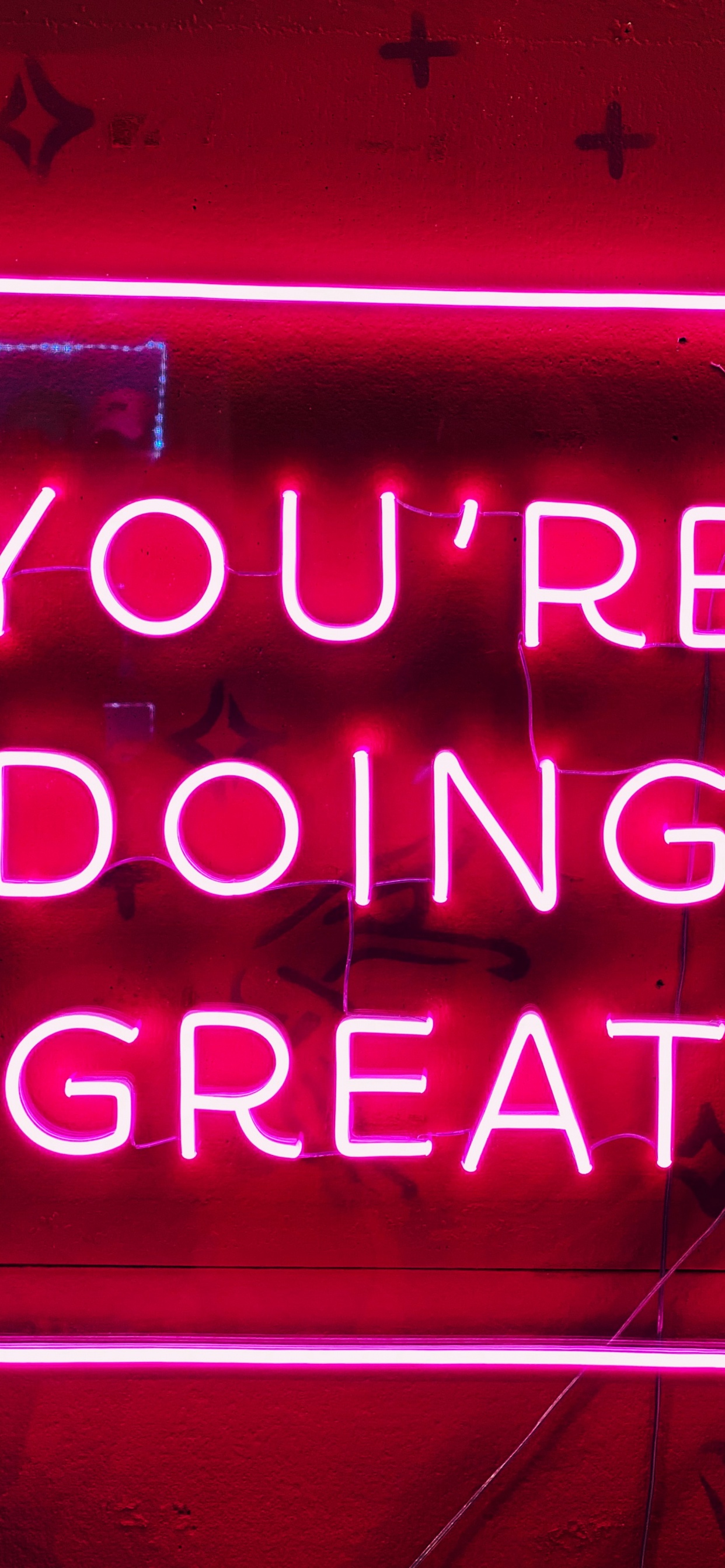 Tarjeta de Felicitación de Feliz Cumpleaños Roja y Blanca. Wallpaper in 1242x2688 Resolution