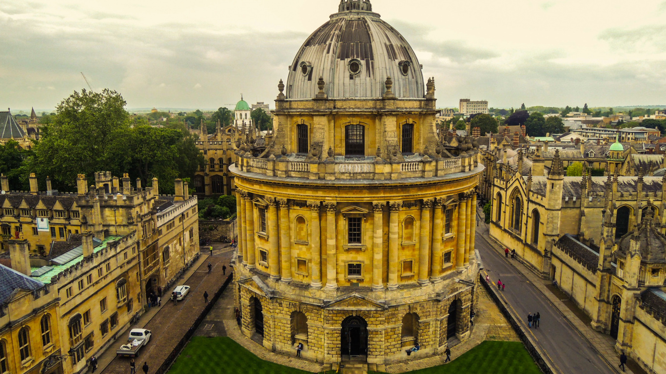 Brown and Beige Concrete Building. Wallpaper in 1366x768 Resolution