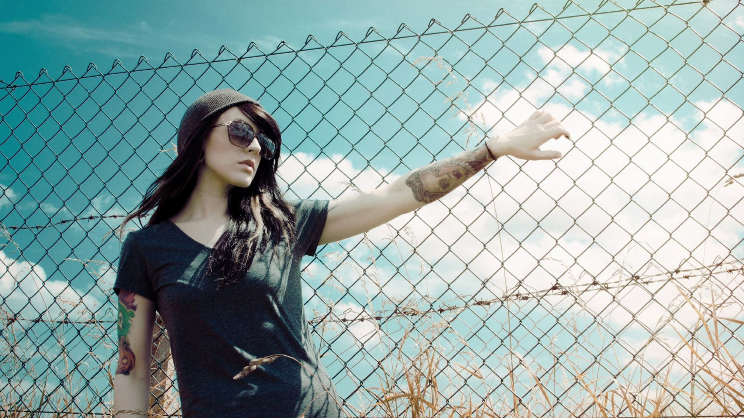 Beauté, Les Cheveux Longs, Blue, Amusement, Instantané. Wallpaper in 2560x1440 Resolution