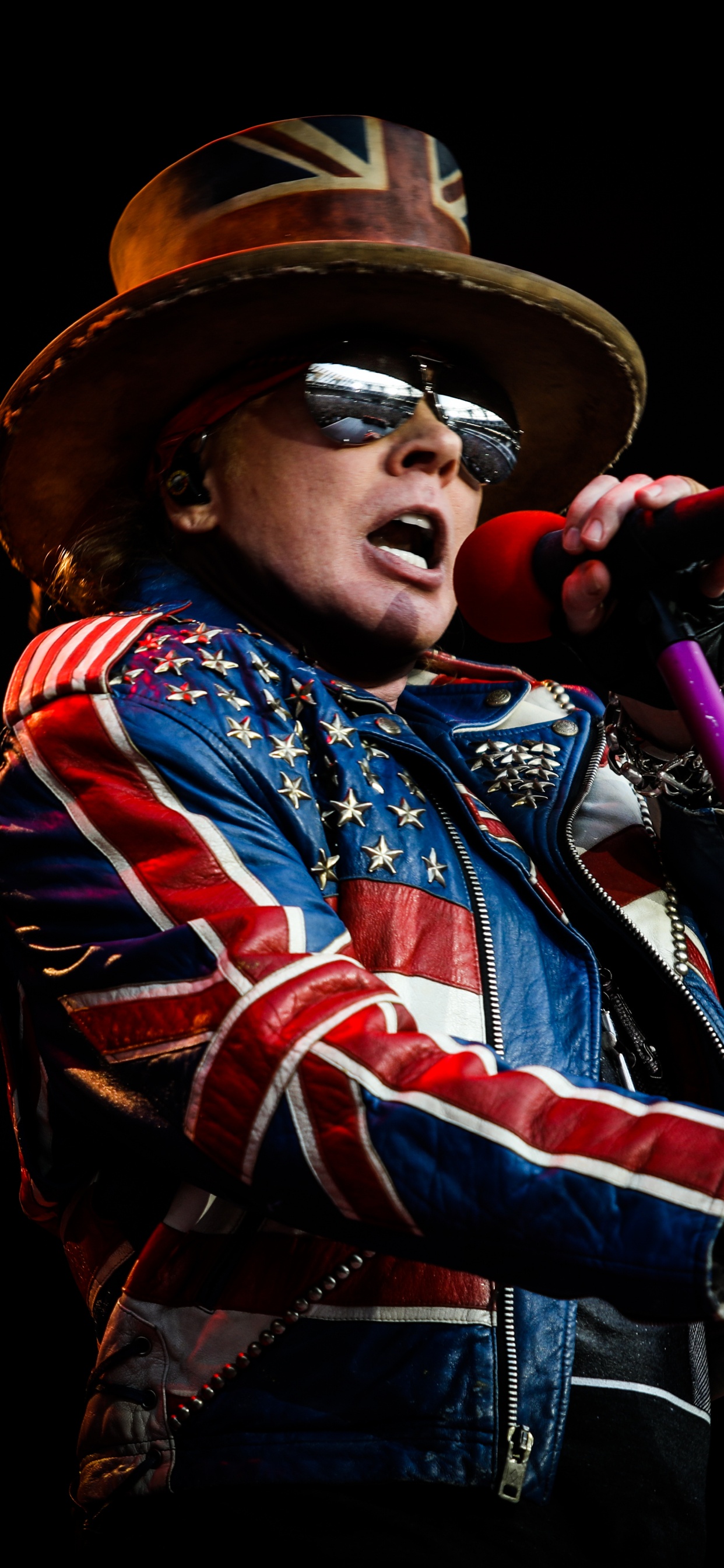 Pas Dans Cette Vie en Tournée, Guns N Roses, la Musique de L'artiste, Performance, Arts de la Scène. Wallpaper in 1242x2688 Resolution