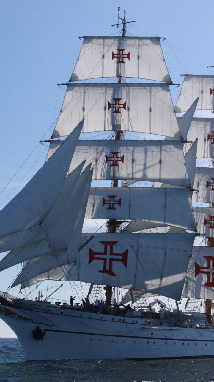 White Sail Boat on Sea During Daytime. Wallpaper in 720x1280 Resolution
