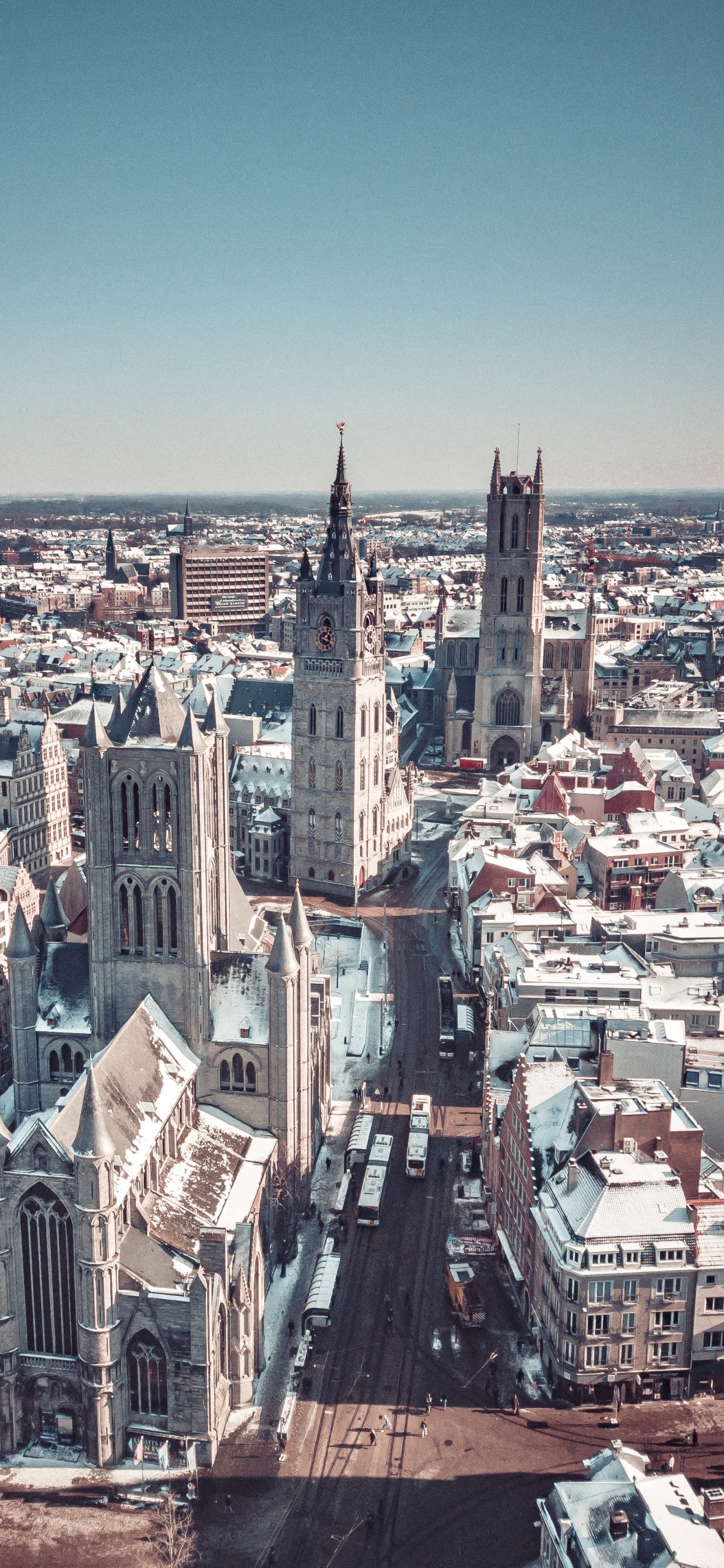 Stadtgebiet, Gebäude, Tageszeit, Wolkenkratzer, Städtebau. Wallpaper in 1242x2688 Resolution