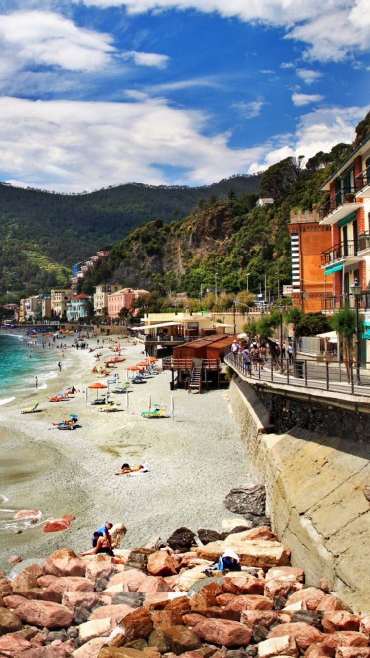 Leute am Strand Tagsüber. Wallpaper in 750x1334 Resolution