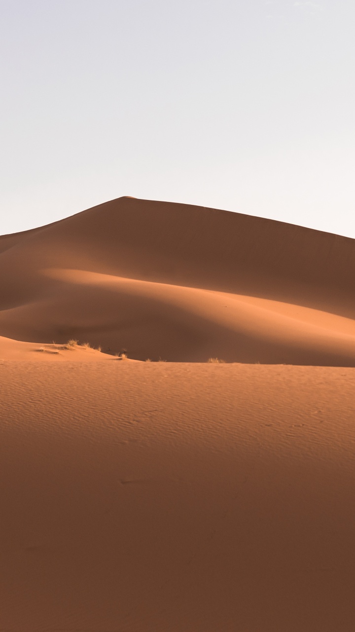 Desert Under Blue Sky During Daytime. Wallpaper in 720x1280 Resolution