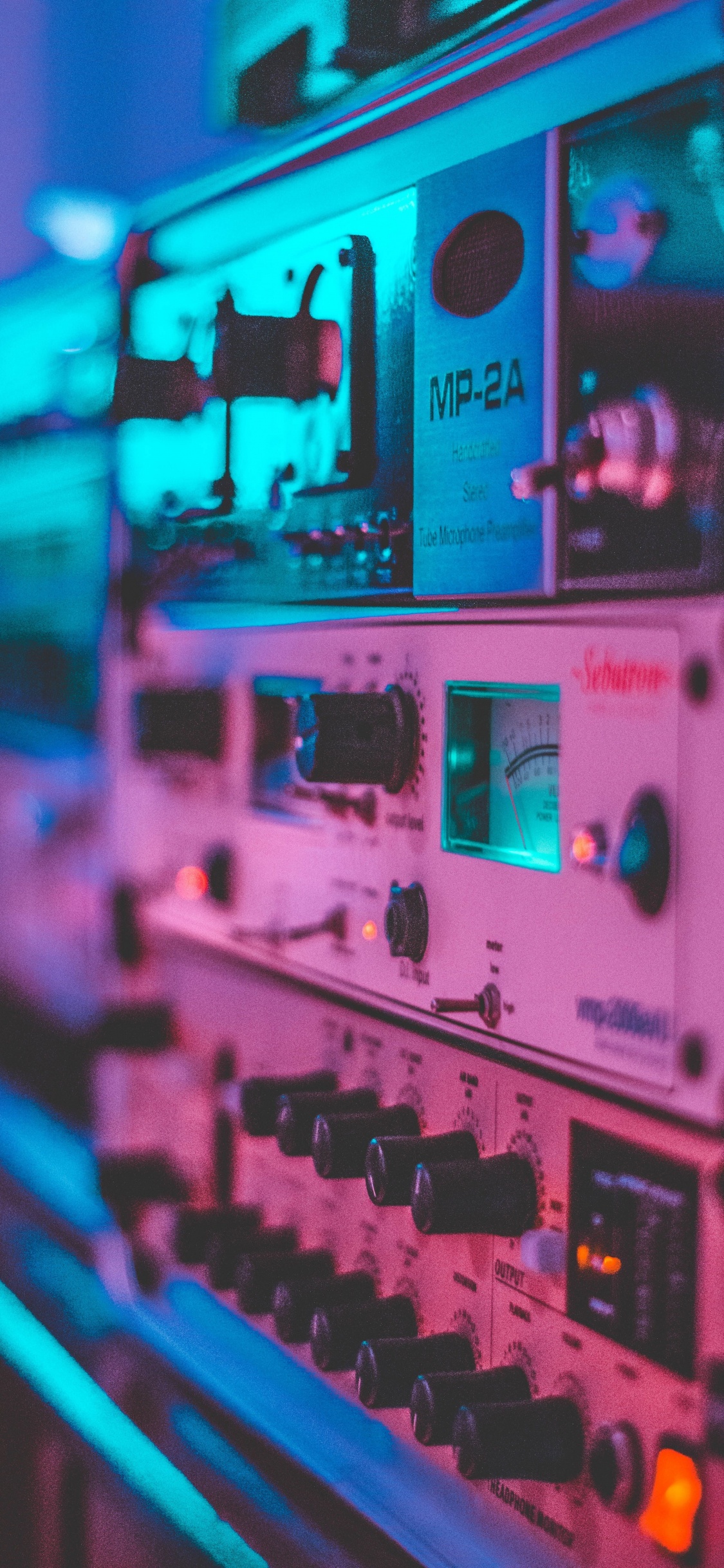 Blue, Electronics, Pink, Technologie, Magenta. Wallpaper in 1125x2436 Resolution