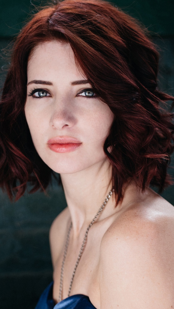 Susan Coffey, Cheveu, Face, Beauté, Coiffure. Wallpaper in 720x1280 Resolution