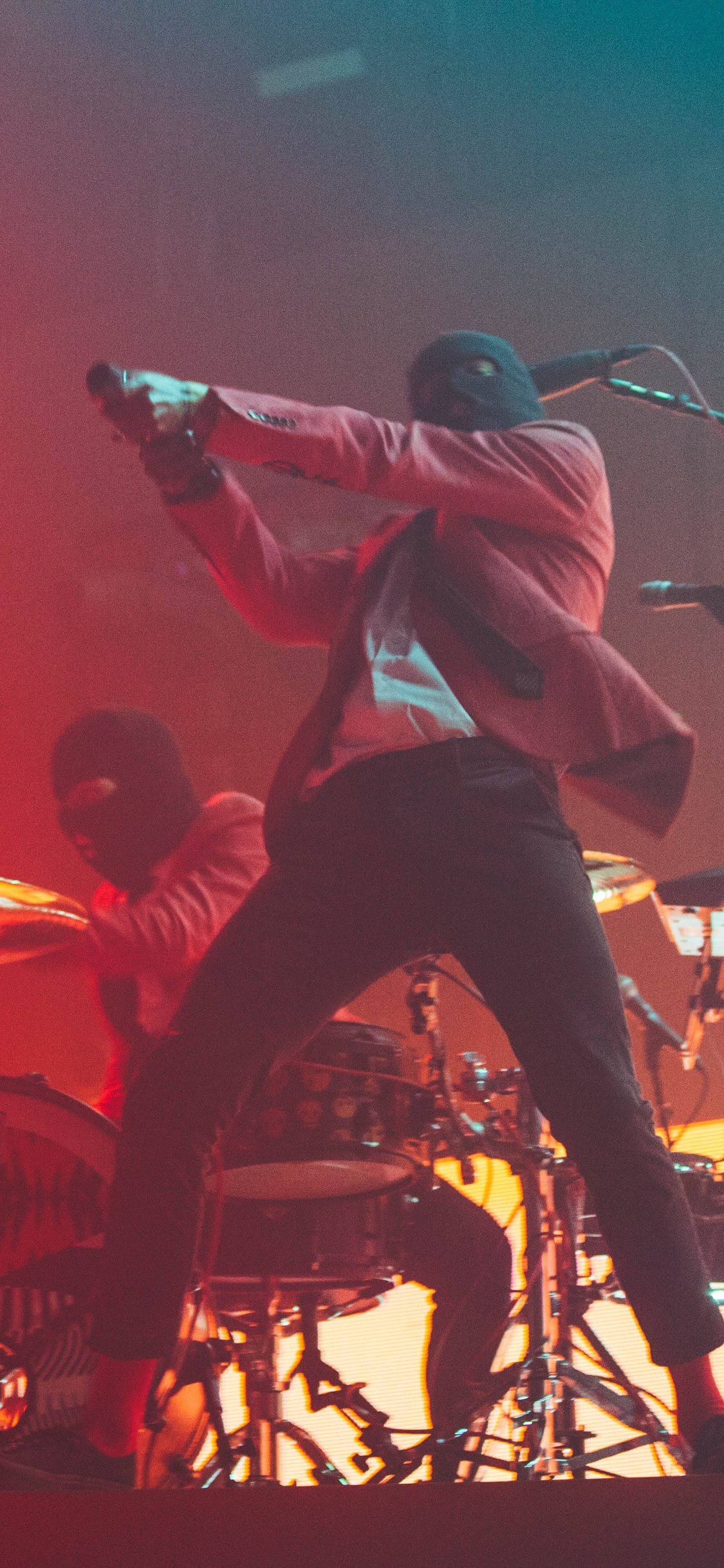 Einundzwanzig Piloten, Rockkonzert, Leistung, Unterhaltung, Konzert. Wallpaper in 1125x2436 Resolution