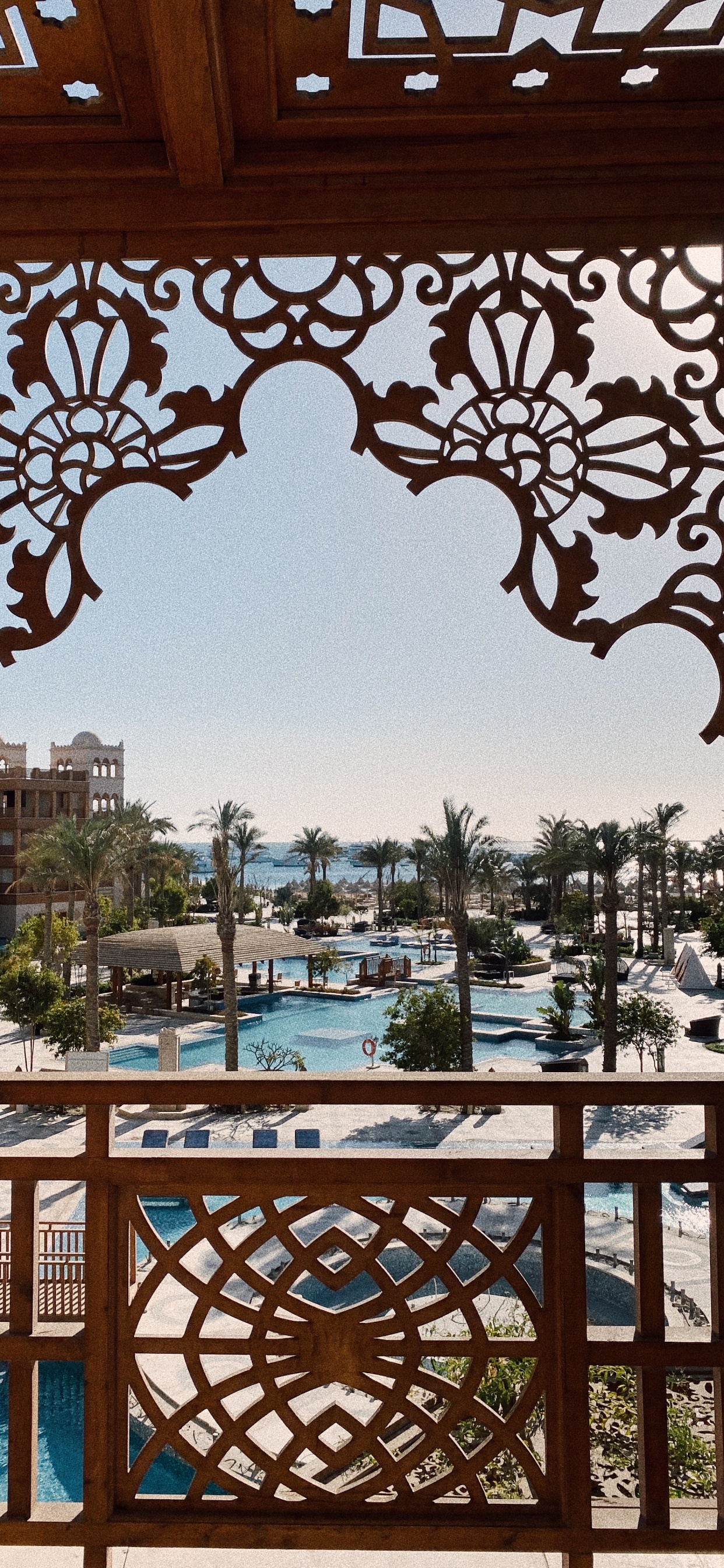 Iron, Daytime, Property, Building, Interior Design. Wallpaper in 1242x2688 Resolution