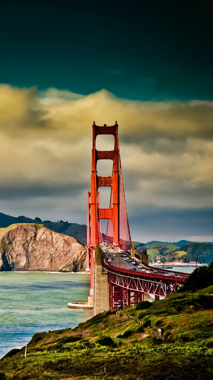 Golden Gate Bridge San Francisco California. Wallpaper in 750x1334 Resolution