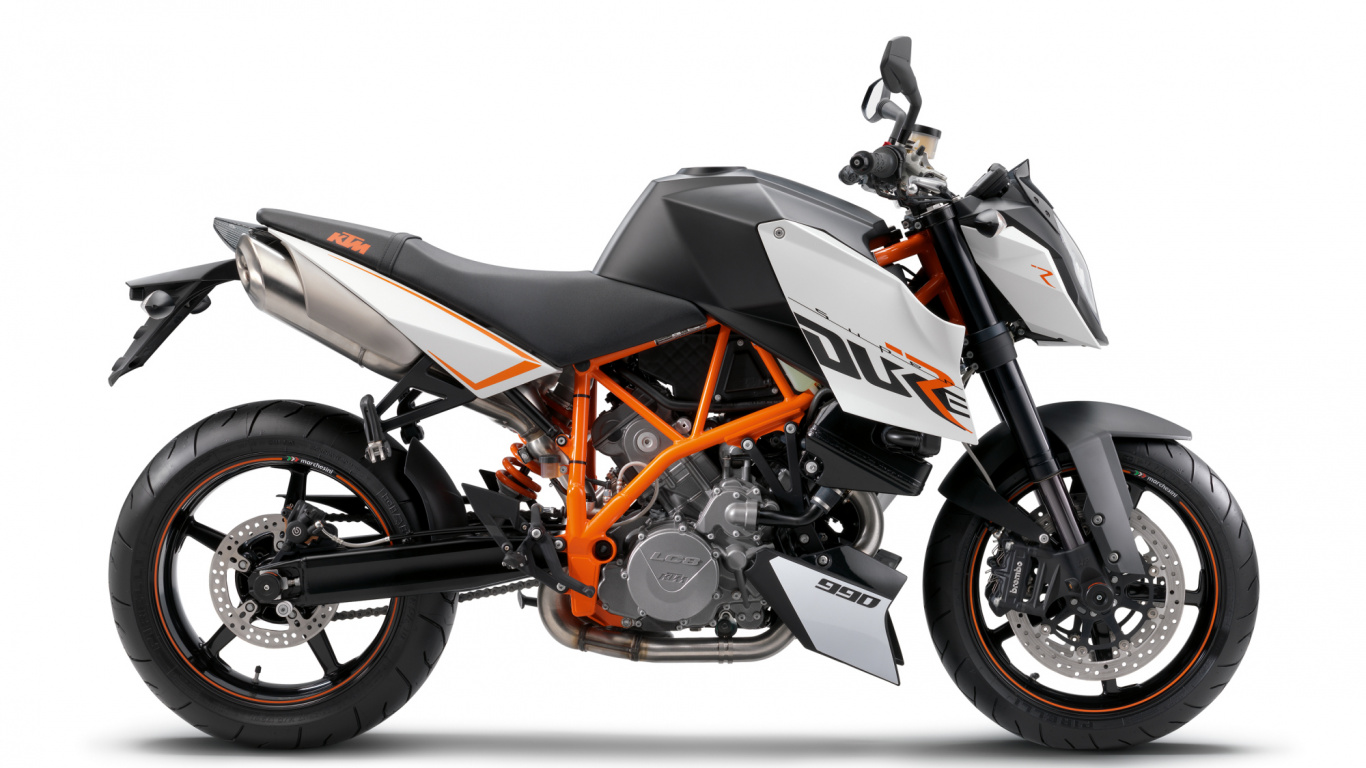 Black and Orange Honda Sports Bike. Wallpaper in 1366x768 Resolution