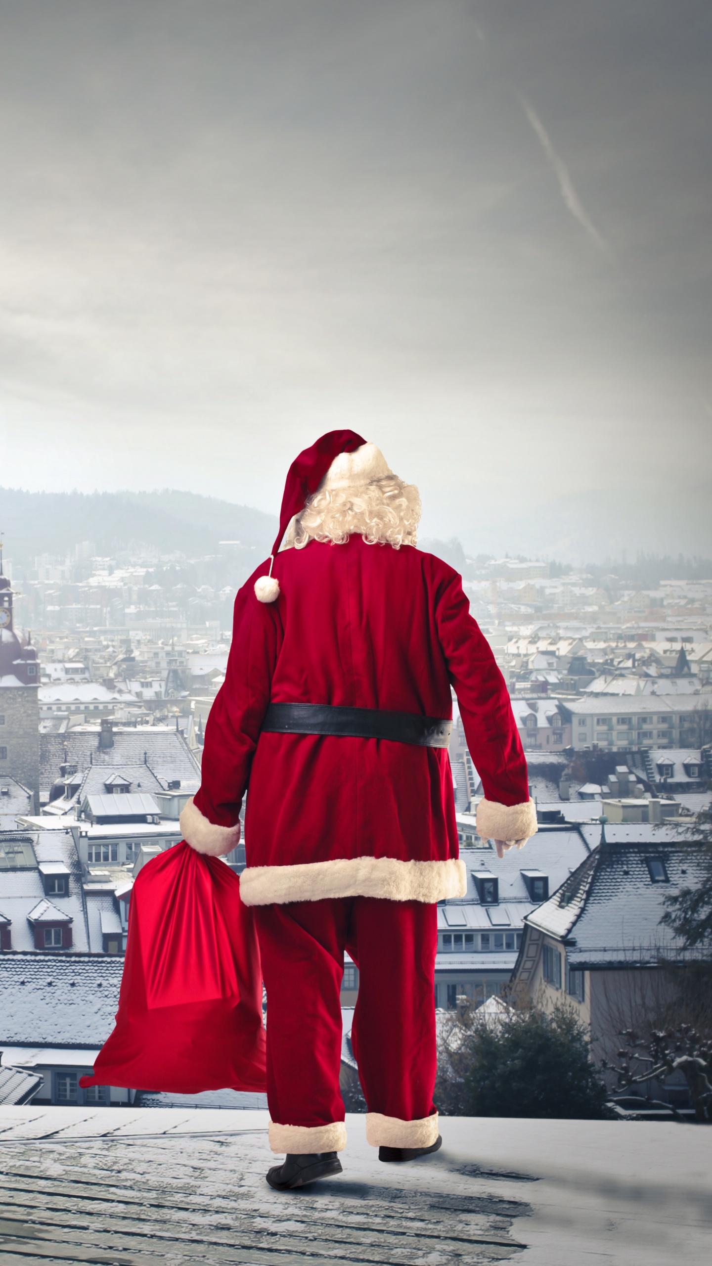 Santa Claus, Le Jour De Noël, Tourisme, Vacances, Neige. Wallpaper in 1440x2560 Resolution