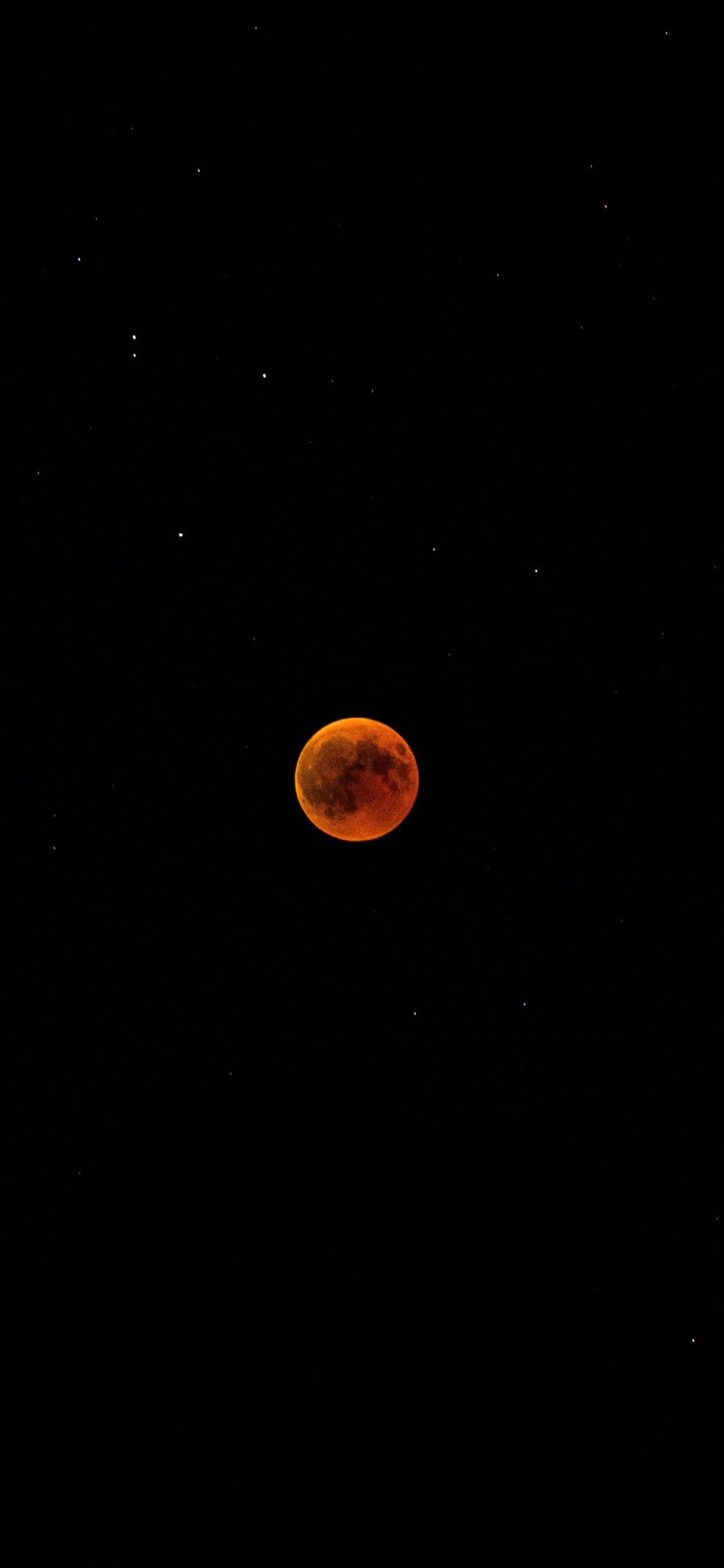 Vollmond am Himmel. Wallpaper in 1125x2436 Resolution