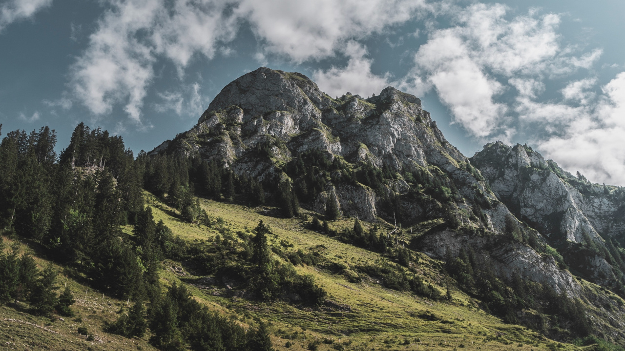 Gamme de Montagne, Les Reliefs Montagneux, Highland, Colline, Crête. Wallpaper in 1280x720 Resolution