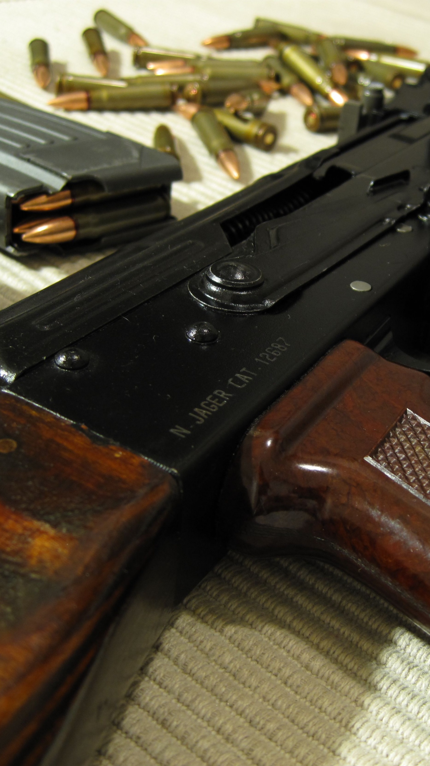 Pistolet, AKM, Arme, Déclencheur, Airsoft Gun. Wallpaper in 1440x2560 Resolution