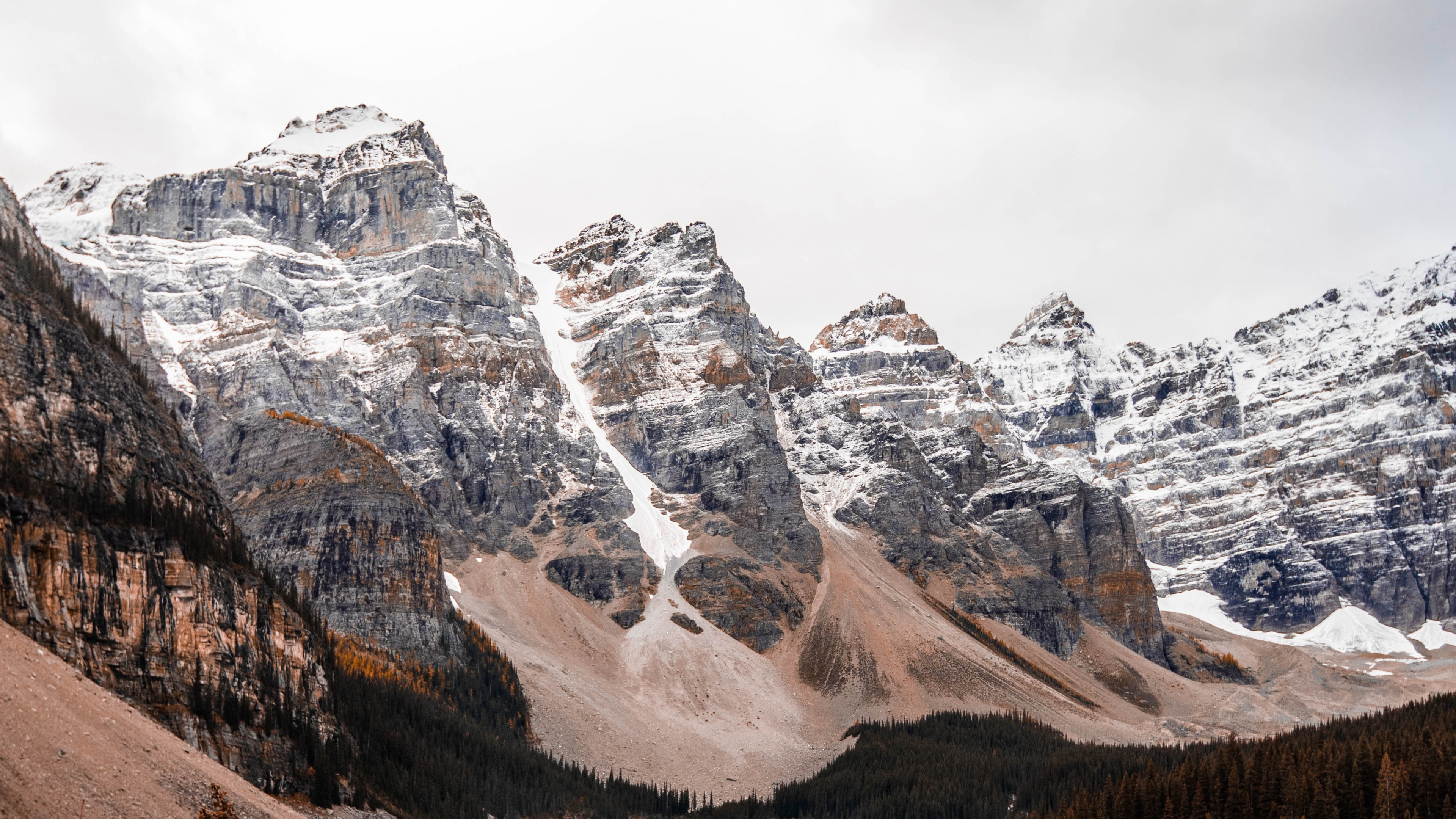 Moraine Lake, Lago, Montaña, Lake Louise, Lago de Origen Glaciar. Wallpaper in 3840x2160 Resolution