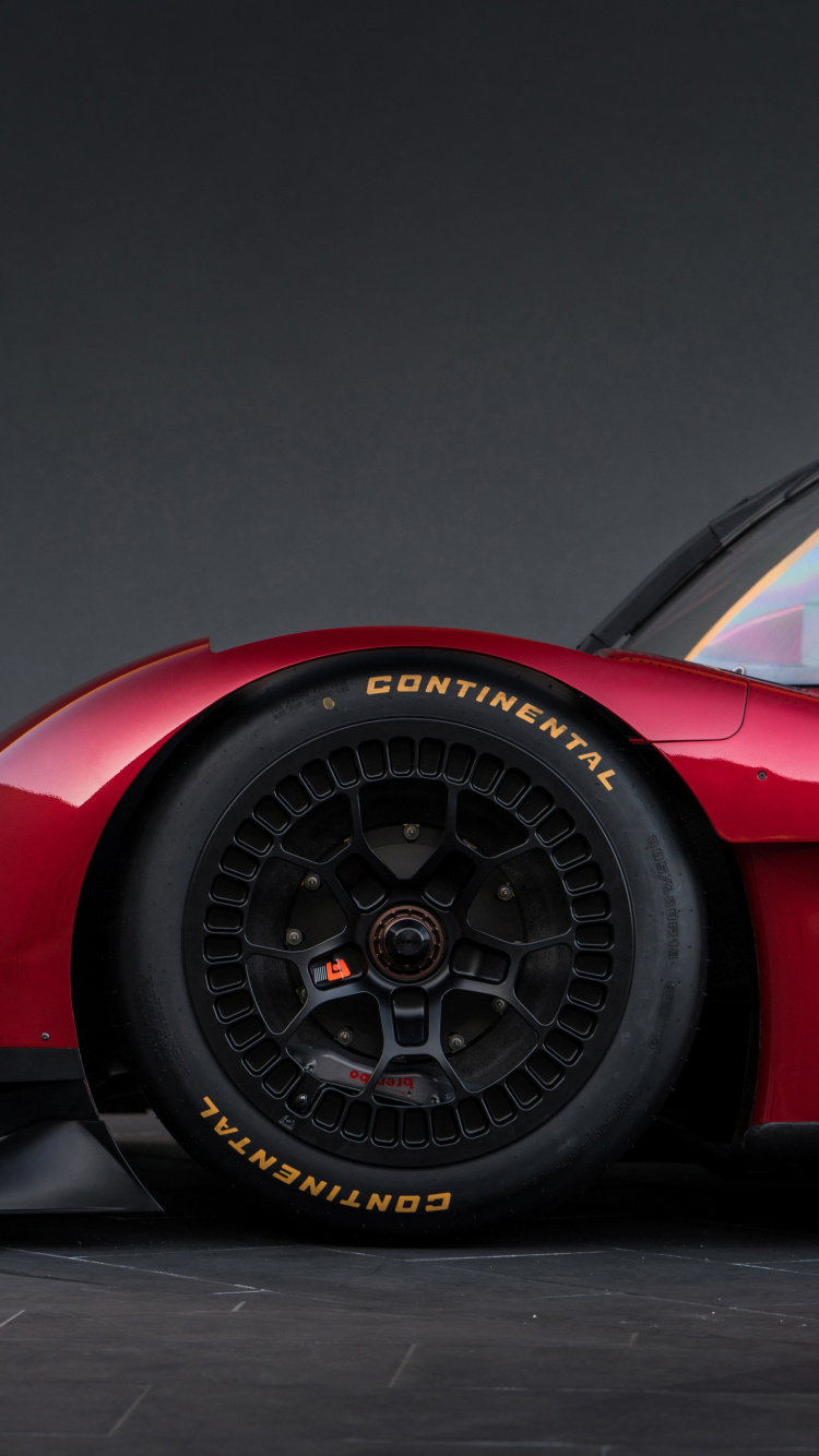 Roter Ferrari-Sportwagen Auf Schwarzem Hintergrund. Wallpaper in 750x1334 Resolution