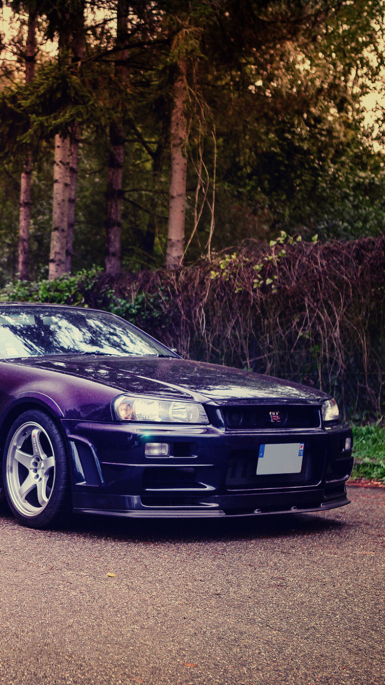 Bmw m 3 Noir Sur Route Pendant la Journée. Wallpaper in 750x1334 Resolution