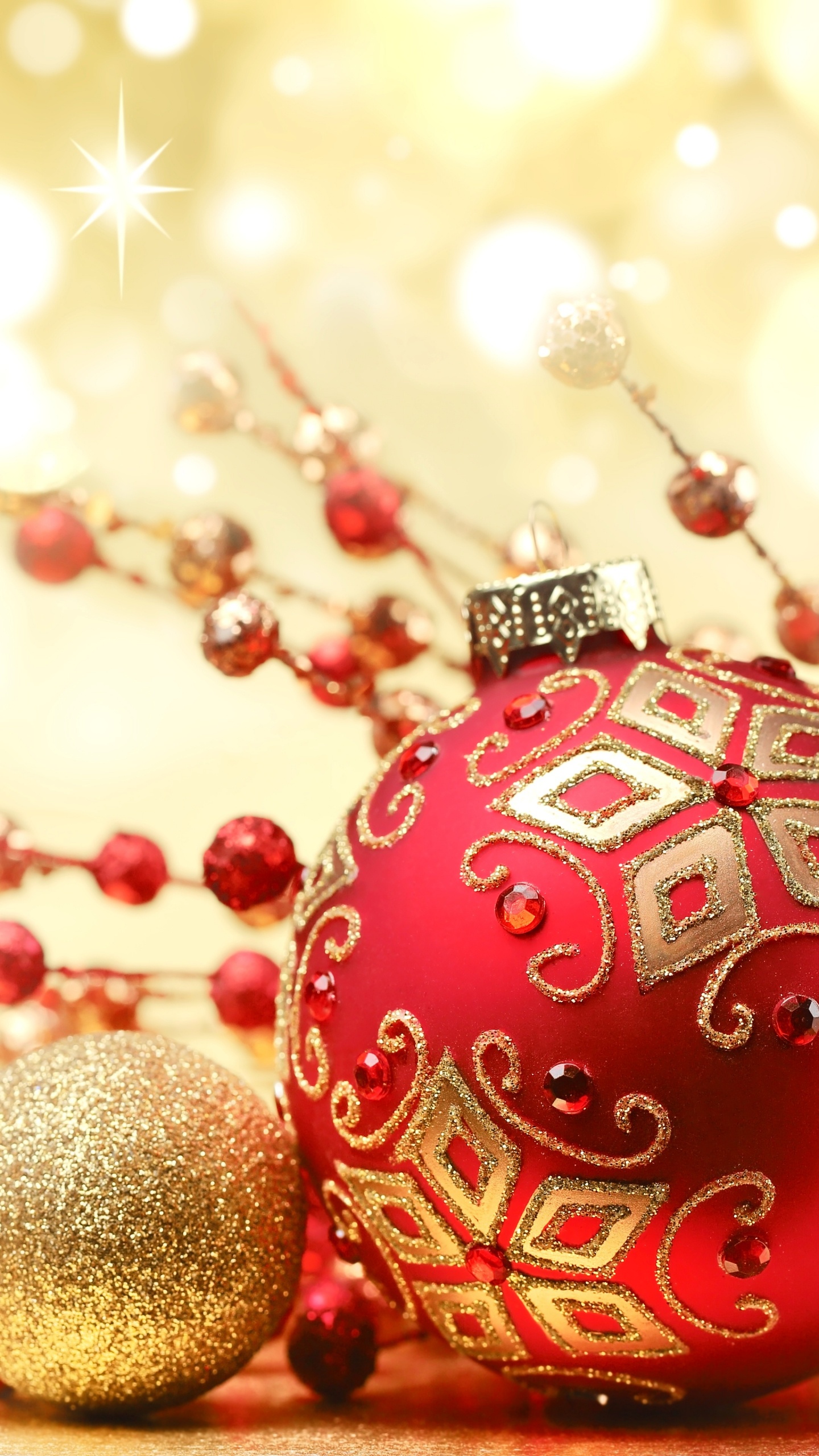 Christmas Day, Christmas Ornament, Christmas Decoration, Holiday, Christmas Tree. Wallpaper in 1440x2560 Resolution