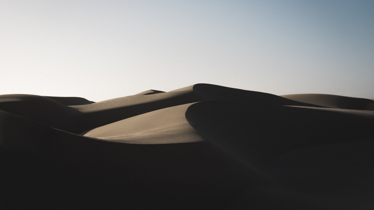 Brown Sand Dunes Under Blue Sky During Daytime. Wallpaper in 1280x720 Resolution