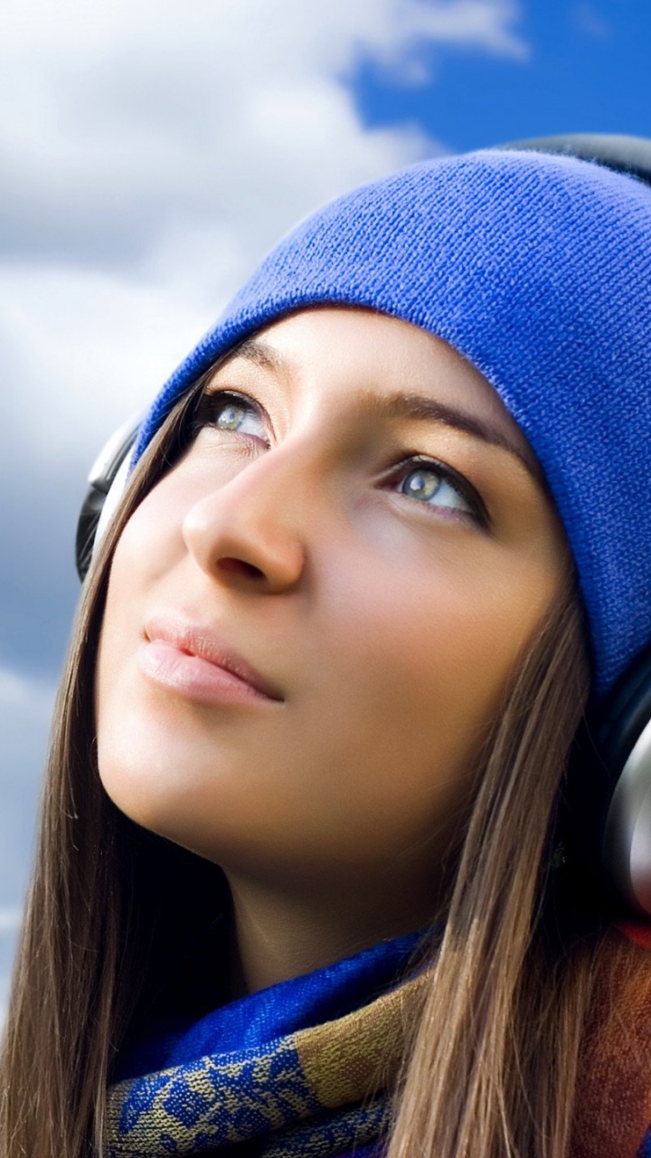 Blue, Headphones, Audio Equipment, Beauty, Microphone. Wallpaper in 720x1280 Resolution